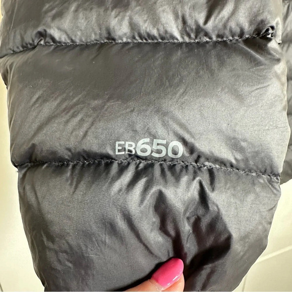 Eddie Bauer Puffer Jacket Women's CirrusLite Down Parka Coat Hood Black Small - Picture 6 of 9